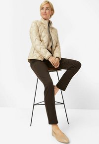 BRAX STYLE PAMINA FUN - Jeans Slim Fit - marone