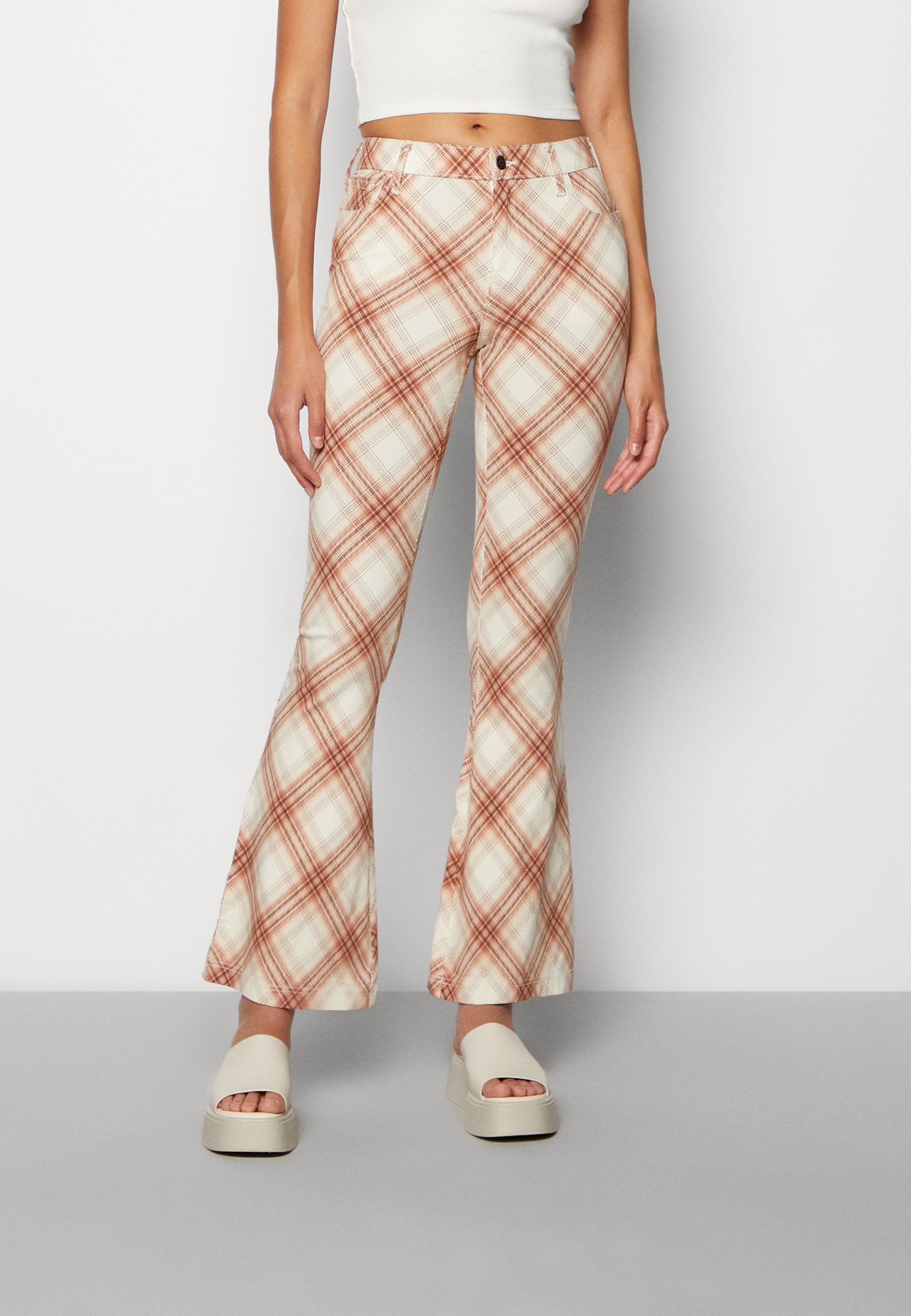 hollister plaid pants