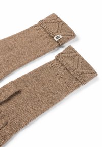 Braun gestrickte fingerlose Handschuhe mit gerippten Bündchen und strukturierten Mustern am Handgelenk. Der Stoff ist weich und hat ein leicht fusseliges Aussehen.