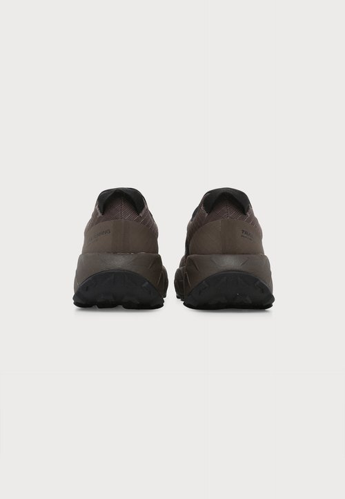 Veja HARPIE TRAIL - Trainers - eagle black — photo 3