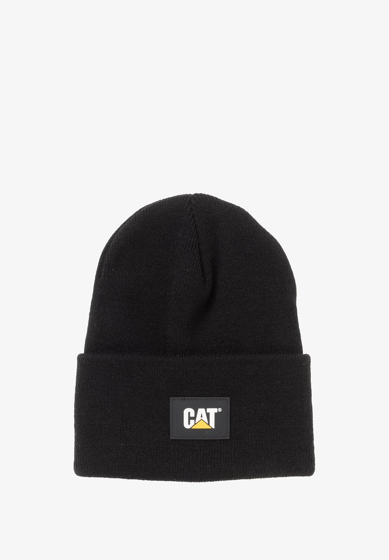 Bonnet noir en maille, en tissu doux, avec un revers plié orné d'un badge rectangulaire avec le logo "CAT" et un triangle jaune sur fond noir.