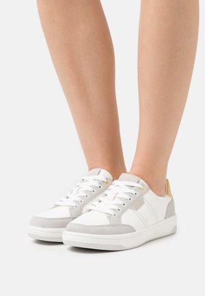 Esprit STRIP - Sneaker low - dusty yellow