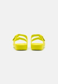 Jack & Jones JFWCROXTON MOULDED - Lahtised kingad - sulphur spring