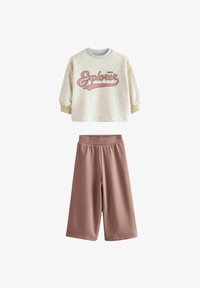 Geselecteerd, ochre yellow