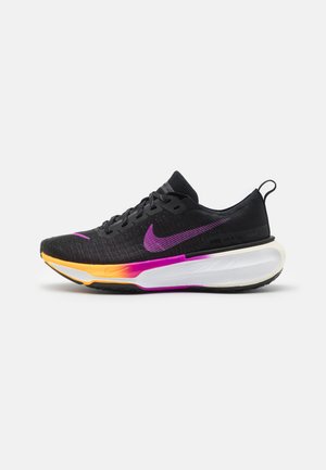 ZOOMX INVINCIBLE FK 3 - Road running shoes - black/hyper violet/laser orange/coconut milk/anthracite/metallic black