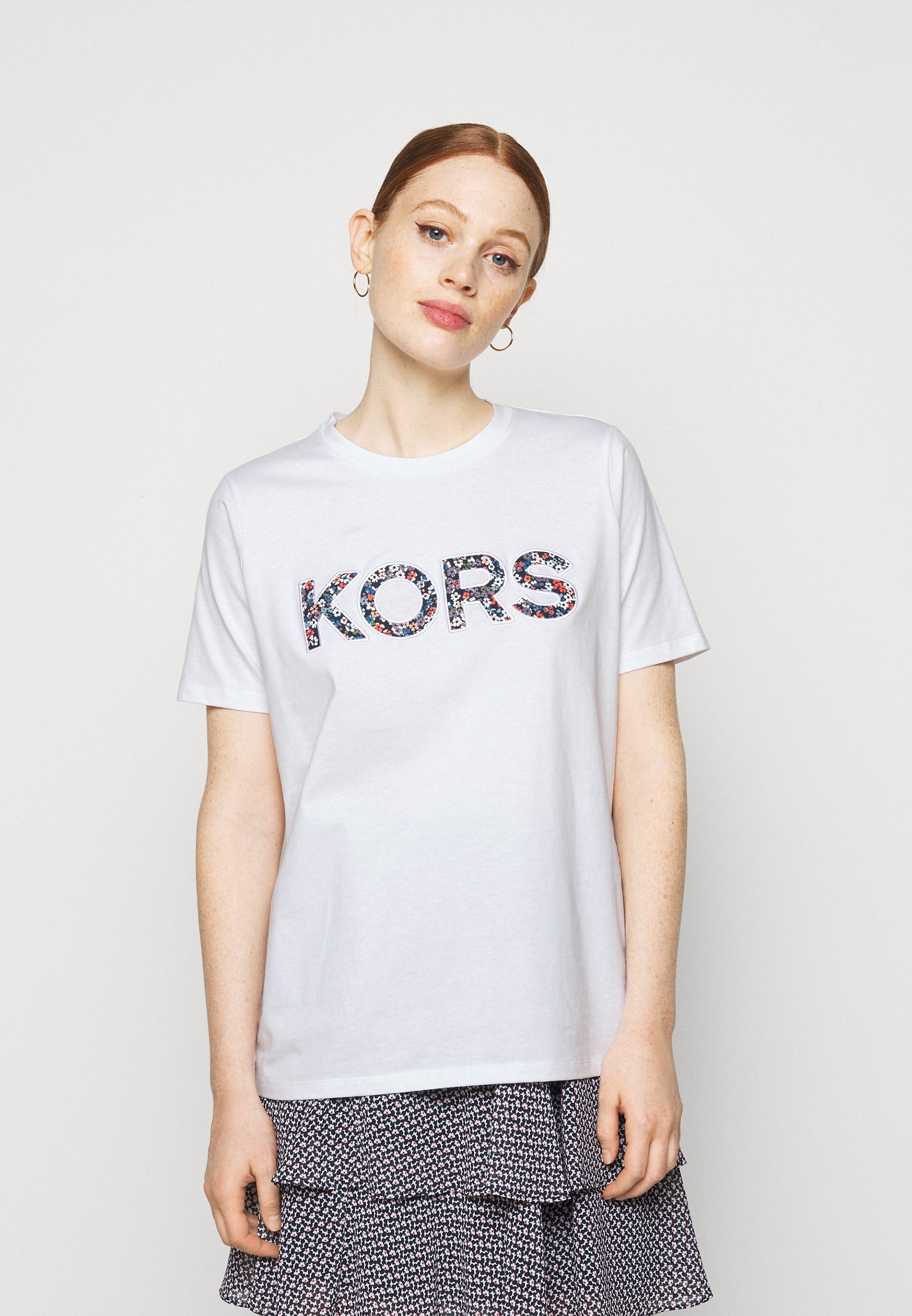 Knoglemarv Plante træer Morse kode michael kors logo t shirt