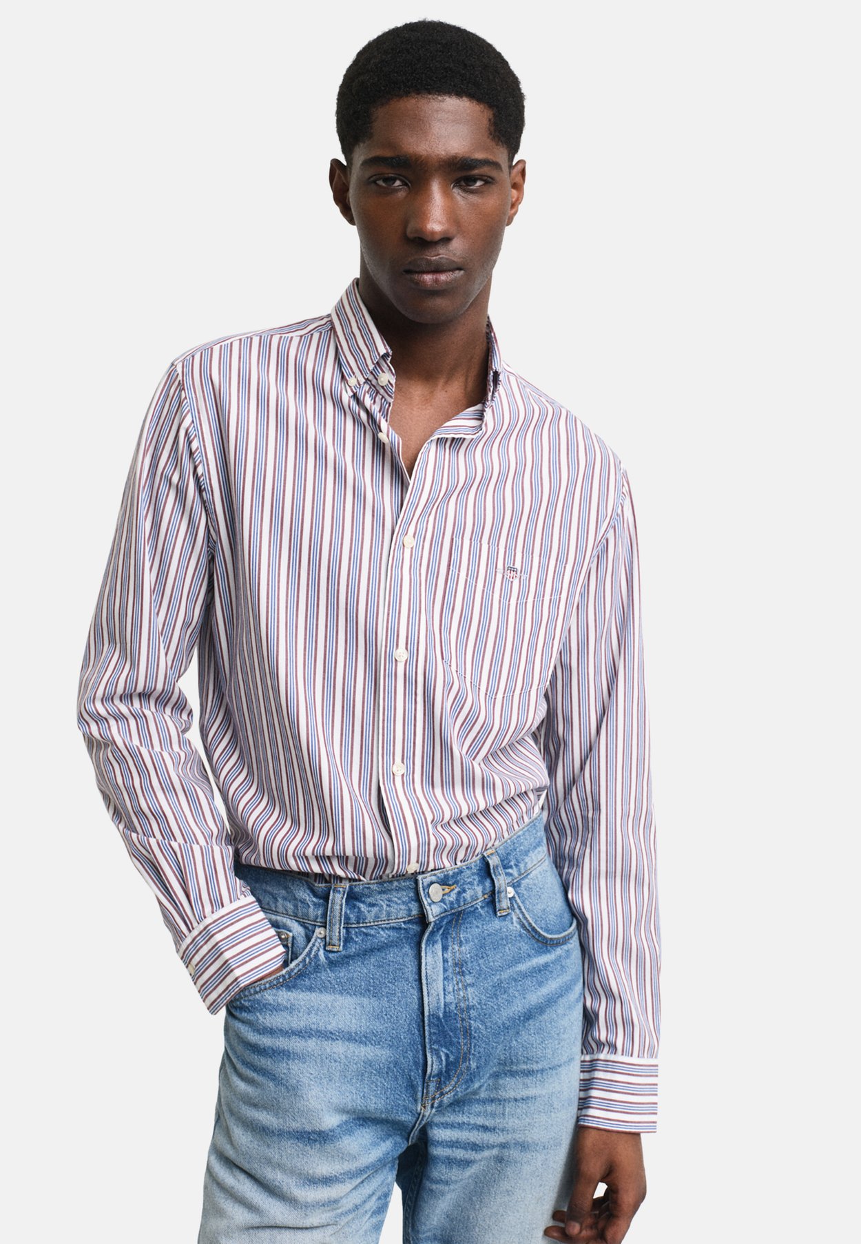 REGULAR FIT STRIPED POPLIN