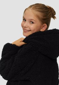 s.Oliver MET CAPUCHON EN VOERING - Übergangsjacke - schwarz