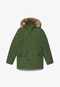 Unselected, black forest green