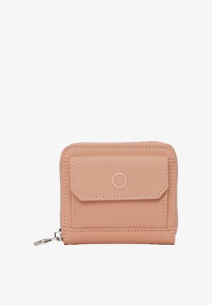 Kožená peněženka v meruňkové barvě s uzavíráním na zip, přední kapsou s klopou a bílým prošíváním. Kompaktní obdélníkový design.