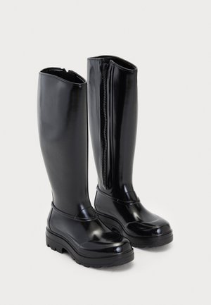 TIJNTJE - Bottes en caoutchouc - shiny black