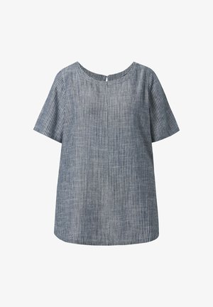 Szara bluzka z krótkim rękawem z pionowymi cienkimi białymi paskami, okrągłym dekoltem i małym zapięciem na guzik z tyłu.