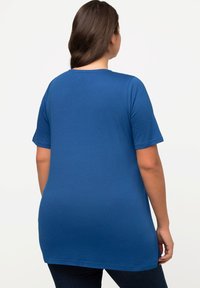 Ulla Popken T-shirt basic - blue