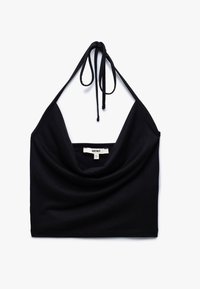 Czarny cropped top na halter z drapowanym przodem i cienkimi ramiączkami, które wiążą się z tyłu szyi, na białym tle.