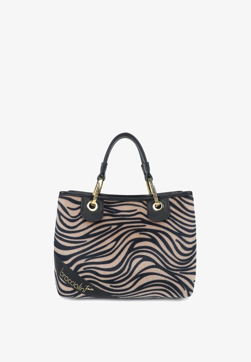 Borsa a strisce zebrate nera e marrone con doppi manici superiori, hardware dorato e finitura liscia; dettaglio del logo sul lato inferiore.