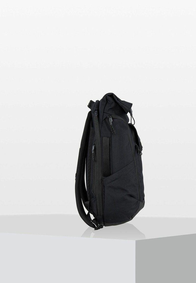 Thule PARAMOUNT BACKPACK 24L Zaino black/nero