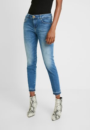 Jeansy Skinny Fit