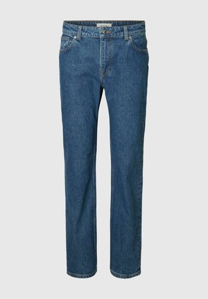 Blå jeans med rette ben, frontknapp og glidelås, beltehemper og lommer foran og bak.