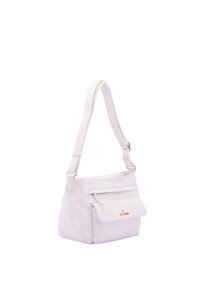 Borsa a tracolla in pelle bianca con finitura testurizzata, tracolla regolabile, tasca frontale con zip e dettagli in hardware color oro. Forma e design compatti.
