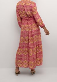 Cream Maxi šaty - pink