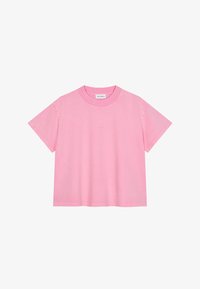 Vybrané, petal cream acid