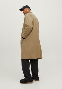Jack & Jones JORHARRY COAT - Palton clasic - camel