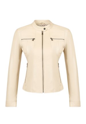 Chaqueta de cuero beige crema con cremallera frontal, cuello alto con cierre a presión y cuatro bolsillos con cremallera, ajuste entallado.
