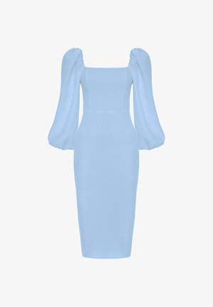 Jasnoniebieska sukienka midi z kwadratowym dekoltem i długimi, puszystymi, obszernymi rękawami, dopasowana w talii i na biodrach.