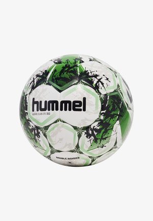 Hummel Inspire Club Lite 350 voetbal, wit met groene accenten en zwarte patronen, hexagonaal ontwerp, gestructureerd oppervlak, dubbel gelijmd.