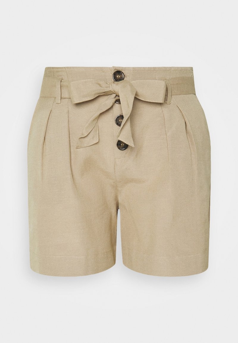 Shorts en lin beige avec une ceinture à nouer, présentant deux plis sur le devant et trois boutons sombres à l'avant pour la fermeture. Texture lisse.