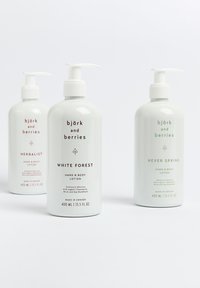 Björk and Berries BJÖRK & BERRIES KÖRPERPFLEGE BOTANIST HAND & BODY LOTION - Feuchtigkeitspflege - transparent