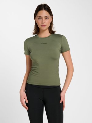 Hummel, Basic T-shirt - deep lichen green