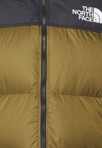 The North Face RETRO NUPTSE JACKET - Casaco de penas - military olive
