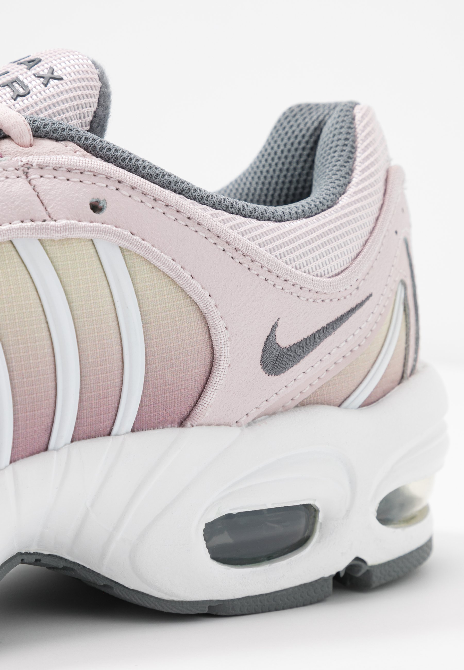AIR MAX TAILWIND Sneakers AIR MAX TAILWIND Sneakers