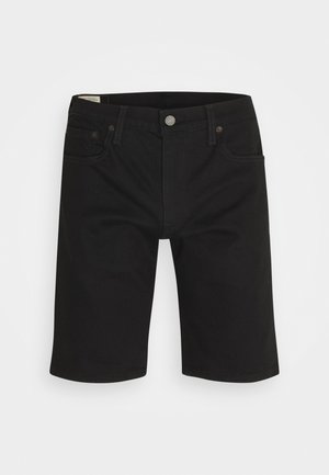 Schwarze Jeansshorts mit geradem Schnitt, ausgestattet mit fünf Taschen, Knopfverschluss und kontrastierenden Nähdetails. Glatte Textur.