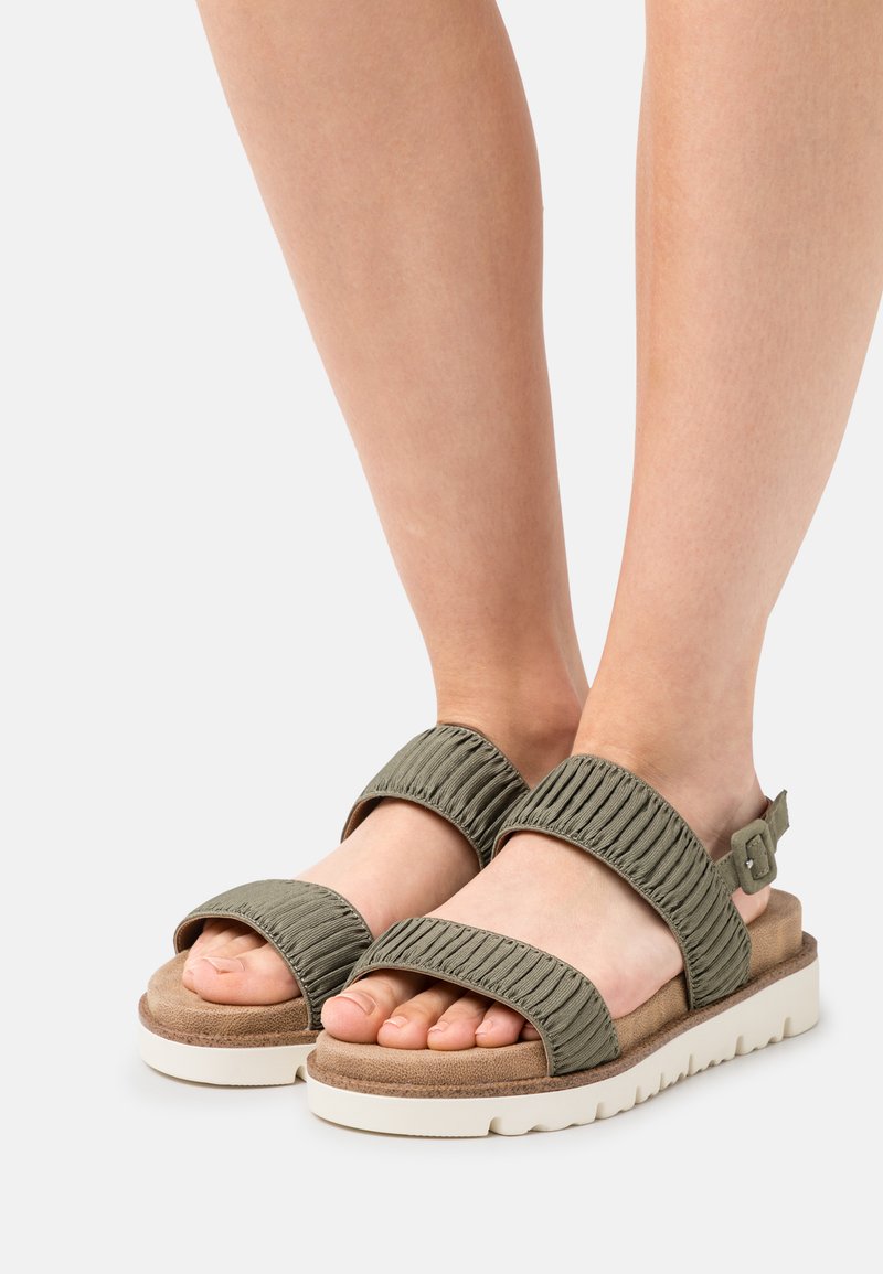Damen Sneaker | s.Oliver Plateausandalette pistachio/khaki - HI29255 Damen Sneaker | s.Oliver Plateausandalette pistachio/khaki - HI29255