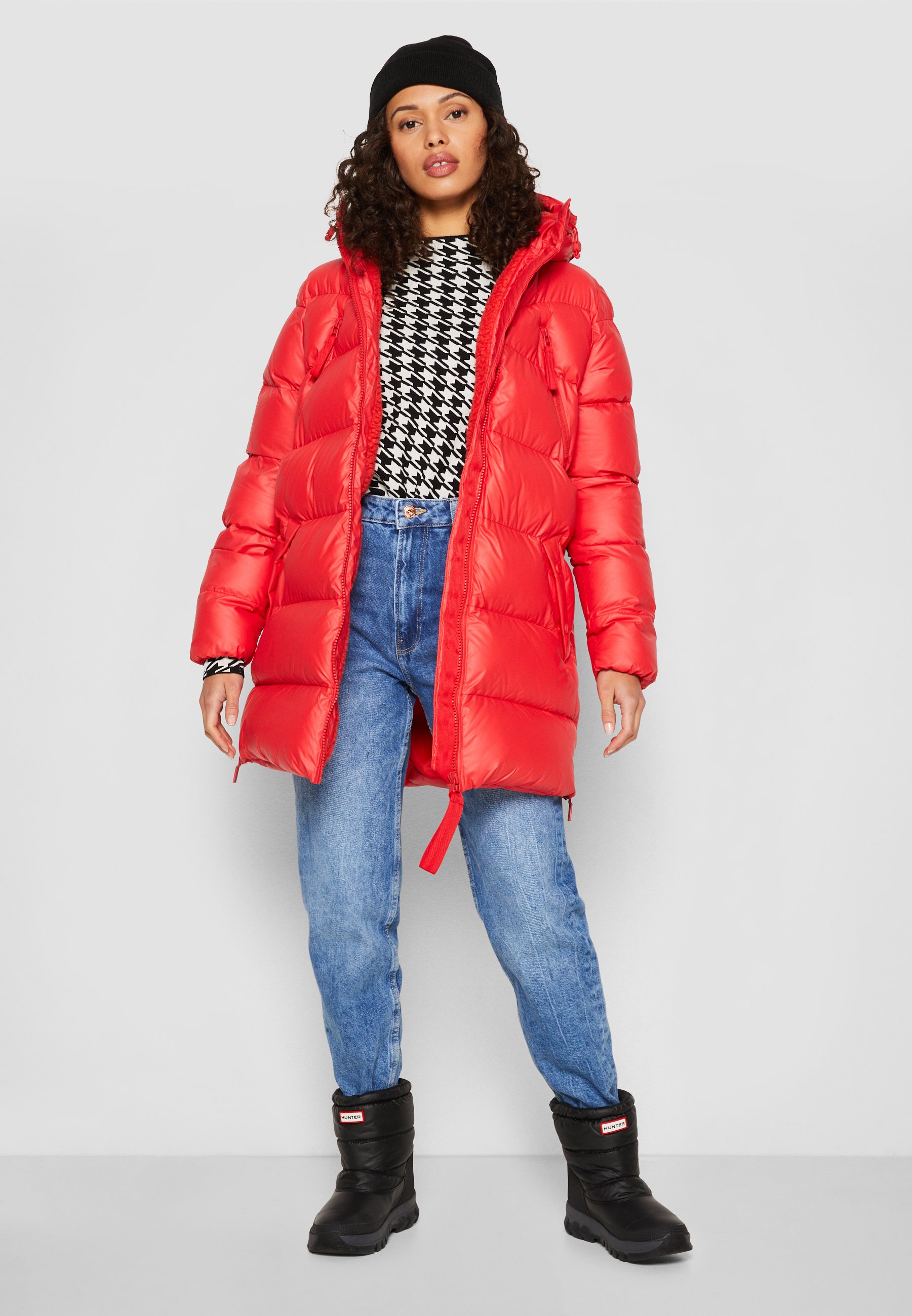 women's red puffer jacket with hood