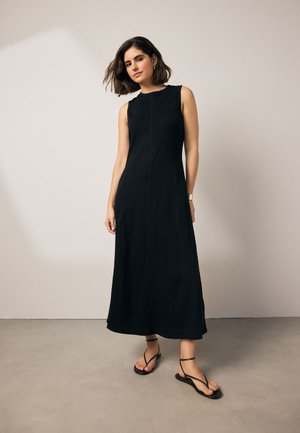 REGULAR FIT - Dzsörzéruha - black