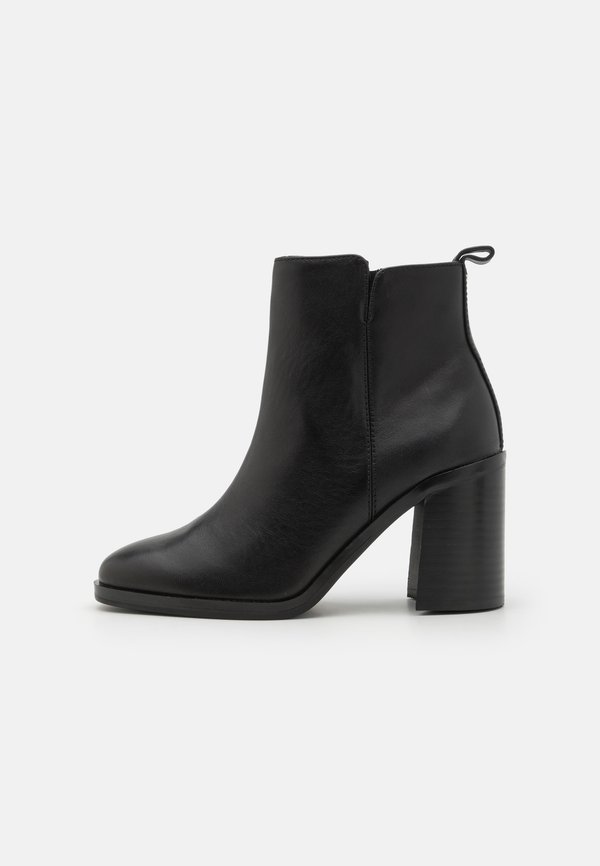 HAY - Ankle boots