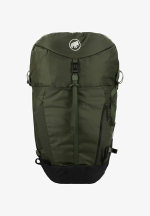 Zaino in nylon verde con parte superiore arrotondata, spalline regolabili, tasche laterali e fondo nero. Presenta un logo di un mammut sulla parte anteriore.