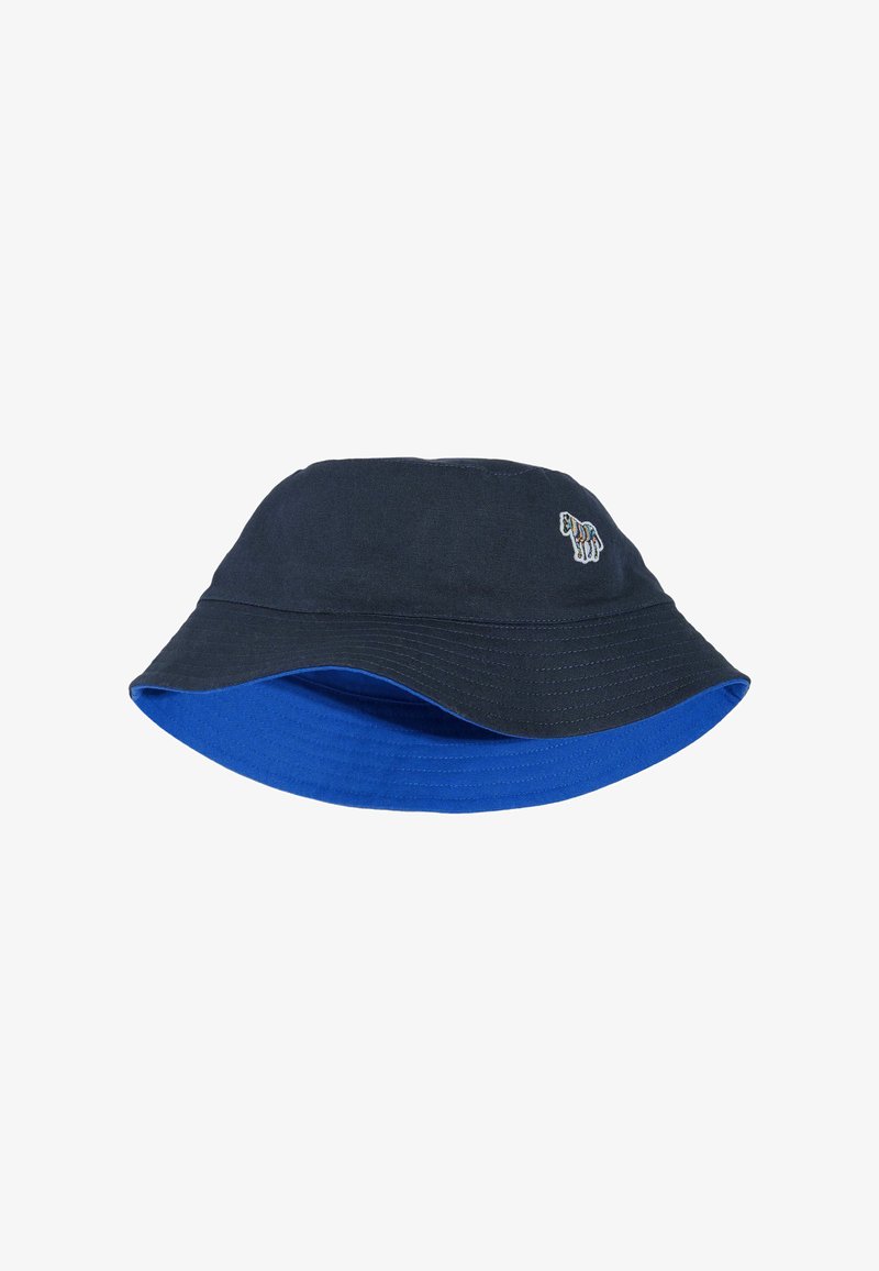 Chapeau seau bleu marine foncé avec bord intérieur bleu vif et petit logo zèbre multicolore sur le côté.