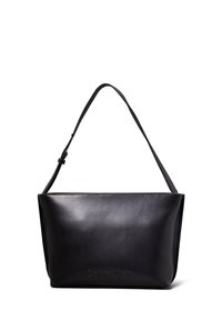 Czarna skórzana torba tote o eleganckim, minimalistycznym designie. Posiada płaski kształt, regulowany pasek oraz subtelne wytłoczone logo z przodu.