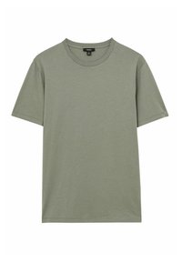 T-shirt a maniche corte, con collo rotondo, di colore verde oliva, realizzato in cotone leggero, con una texture liscia e senza motivi o accenti visibili.