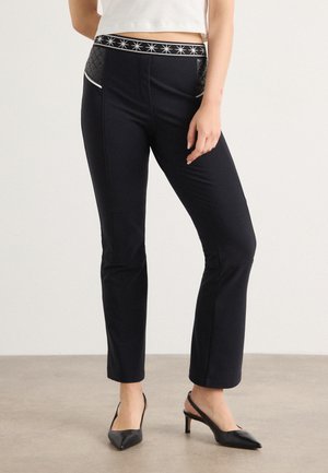 Leggings - Trousers - black