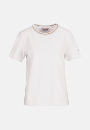 Fehér rövid ujjú póló kerek nyakkivágással, finom arany szegéllyel és egy kis logóval a bal ujján.