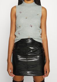JDY Sweter