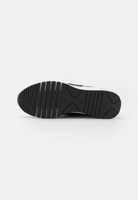 Marco Tozzi Sneakers basse - black/gold