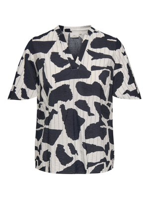 Camicia bianca a maniche corte con toppe nere astratte a stampa mucca e sottili righe verticali grigie, con colletto a V.