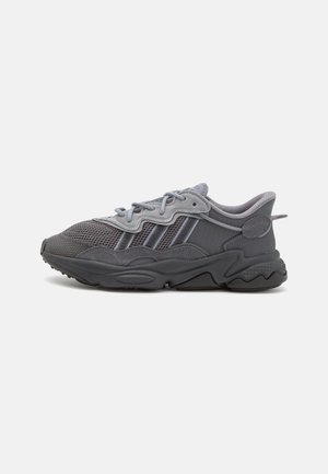 OZWEEGO - Zapatillas - grey five/core black/grey