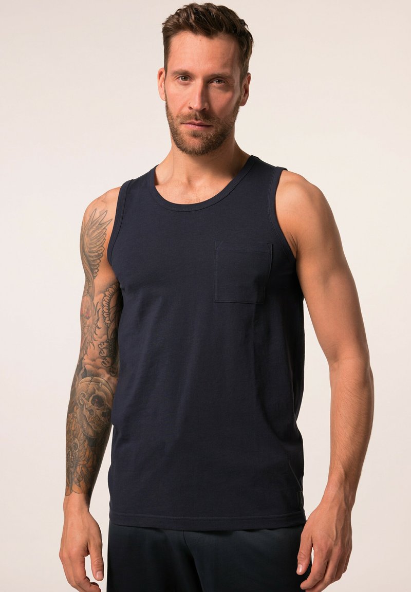 Navyblaues Baumwolltanktop mit einem runden Ausschnitt und einer Brusttasche. Verfügt über einen ärmellosen Schnitt und eine lockere Passform.